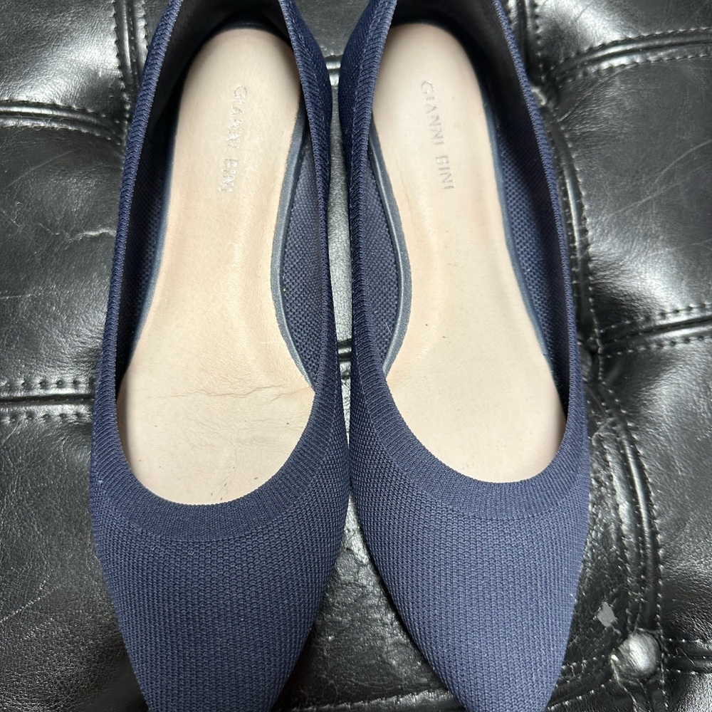 Cloth flats - Picture 2 of 2